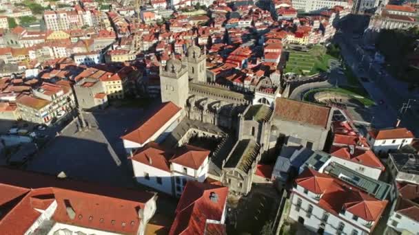 Vista aérea del Monasterio de Serra do Pilar en Oporto — Vídeos de Stock