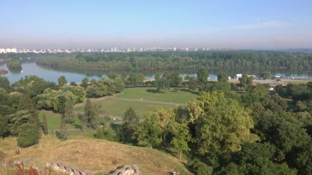 Belgrad Kalesi, Kalemegdan Parkı, Sava Tuna — Stok video