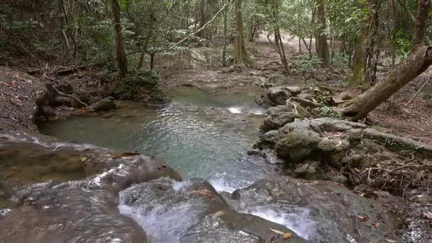 Sa Nang Manora vattenfall i Phang Nga, Thailand — Stockvideo