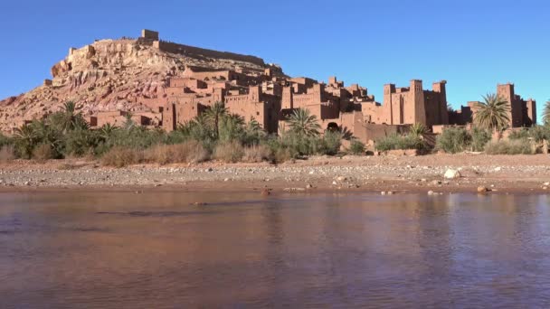 Kasbah ait ben Haddou přivítá v Maroku — Stock video