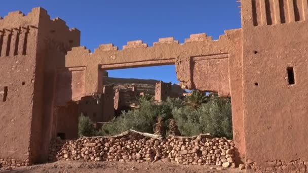 Towers of Kasbah Ait Ben Haddou in Morocco — Stock Video