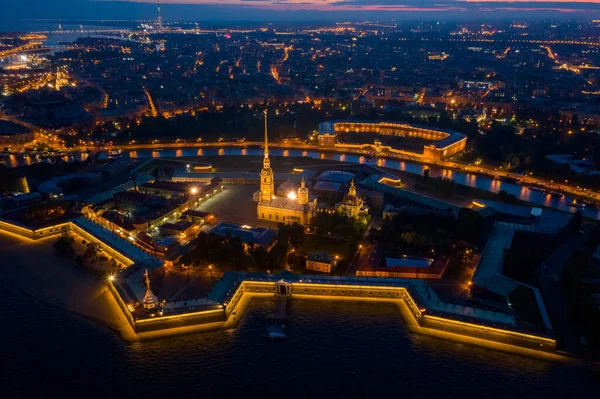 Peter and Paul Fortress at night — Stock Photo, Image