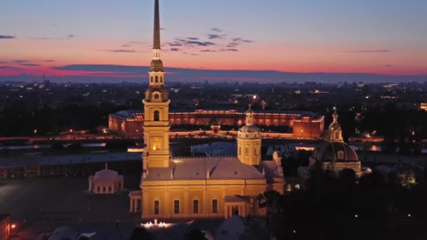 Luchtfoto van Peter en Paul Fortress — Stockvideo