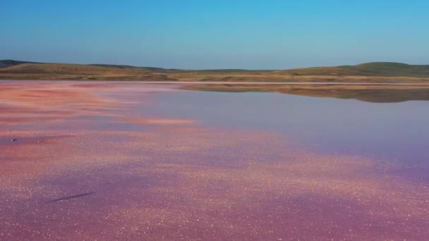 Vue aérienne du lac rose en Crimée — Video