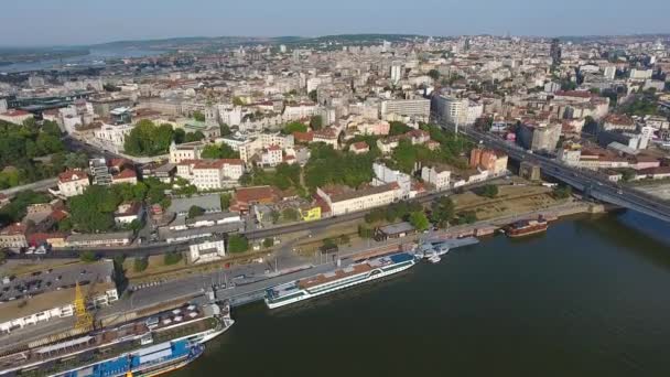 Vista Aérea Paisagem Urbana Belgrado Rio Sava Sérvia Noite Verão — Vídeo de Stock