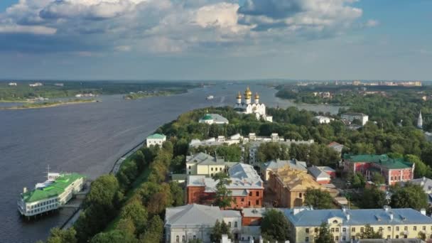 Vista Aérea Del Centro Ciudad Yaroslavl Río Volga Rusia — Vídeo de stock