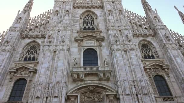 Duomo Milano Gotisk Katedral Kyrka Milano Italien Lutningsvy — Stockvideo