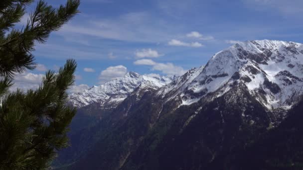 Bella Vista Dall Alto Delle Alte Montagne Innevate Svizzera — Video Stock