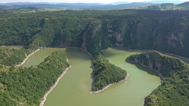 Panorama Meandros Desfiladero Rocoso Del Río Uvac Día Soleado Suroeste — Vídeos de Stock