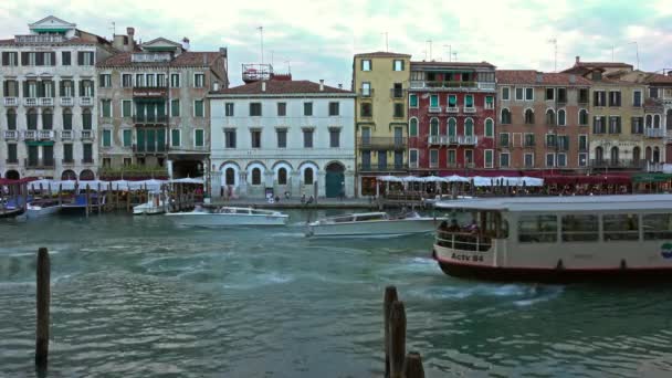 Venska Italien Circa Maj 2017 Gamla Hus Canal Grande Kvällen — Stockvideo