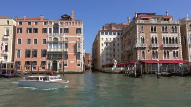 Venecia Italia Circa Mayo 2017 Vista Venecia Desde Barco Navegando — Vídeo de stock