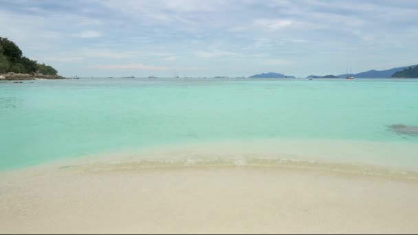 Playa Del Amanecer Arena Blanca Isla Tropical Koh Lipe Tailandia — Vídeo de stock