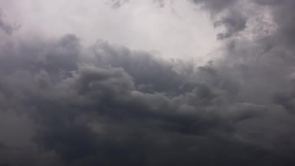 Dark Storm Clouds Moving Fast Viewer Timelapse — Stock Video