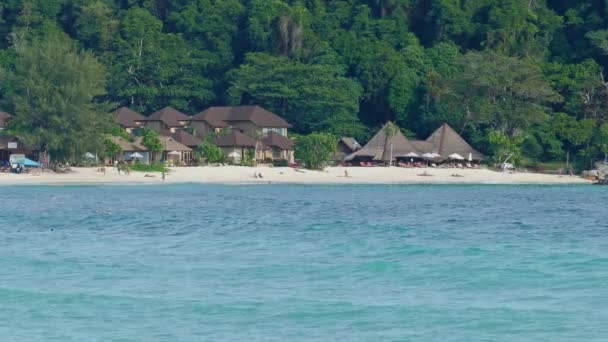 Hermosa Playa Mar Con Complejo Isla Koh Lipe Tailandia — Vídeo de stock