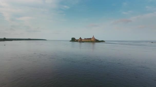 Vista Aérea Fortaleza Oreshek Isla Río Neva Cerca Ciudad Shlisselburg — Vídeos de Stock