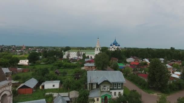 俄罗斯金环市Suzdal古城克里姆林和教堂的空中景观 — 图库视频影像