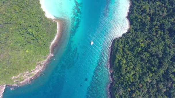 Vista Superior Vídeo Aéreo Belleza Paisaje Natural Con Playa Corales — Vídeo de stock