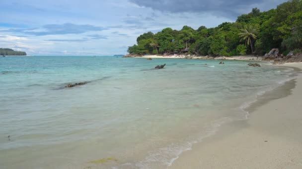 Tájkép Tengerpart Sziklák Koh Lipe Sziget Thaiföld — Stock videók