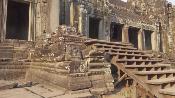 Bayon Chrám Obřími Kamennými Tvářemi Při Západu Slunce Angkor Wat — Stock video