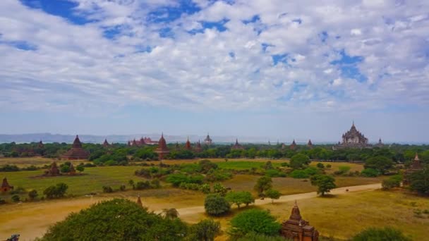 Bagan Myanmar Burma Daki Tapınaklarla Manzara Yakınlaştırma Zamanı — Stok video