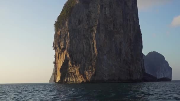 Pohled Ostrov Phi Phi Leh Plovoucí Lodi Thajsko Provincie Krabi — Stock video