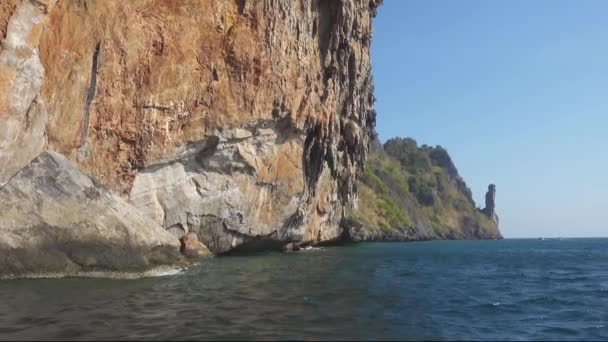 Pohled Ostrov Phi Phi Leh Plovoucí Lodi Thajsko Provincie Krabi — Stock video