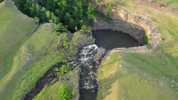 Luftaufnahme Des Orkhon Wasserfalls Der Zentralmongolei — Stockvideo