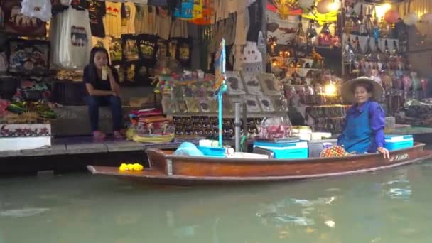 Bangkok Tailandia Circa Ene 2017 Damnoen Saduak Mercado Flotante Locales — Vídeos de Stock