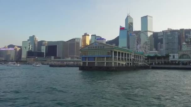 Hong Kong China Fevereiro 2016 Mudando Barco Victoria Harbour Frente — Vídeo de Stock