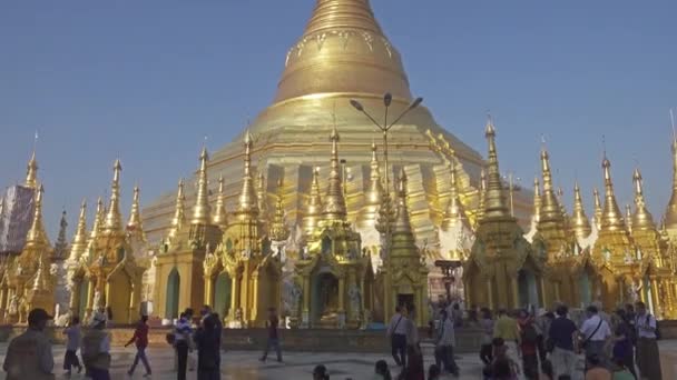 Yangon Myanmar Gennaio 2016 Shwedagon Paya Pagoda Famoso Luogo Sacro — Video Stock