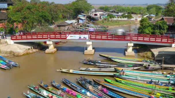 Nyaung Shwe Myanmar Januari 2016 Veel Boten Nyaung Shwe Inle — Stockvideo