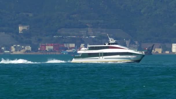 Hong Kong China Fevereiro 2016 Barco Balsa Alta Velocidade Porto — Vídeo de Stock