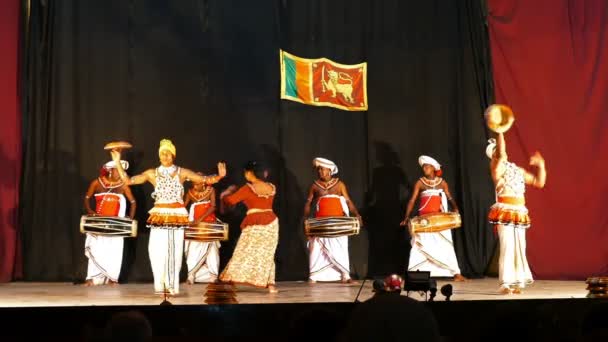 Kandy Sri Lanka Maart 2015 Sri Lankaanse Dansers Traditionele Kostuums — Stockvideo