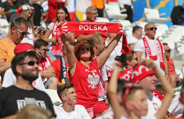 Marseille Francie Červen 2016 Polské Fanoušky Ukázat Jejich Podporu Během — Stock fotografie