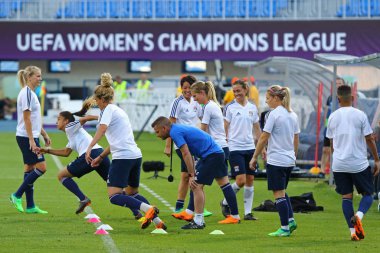 Kiev, Ukrayna - 23 Mayıs 2018: Olympique Lyonnais oyuncular eğitimden önce Vfl Wolfsburg Valeriy Lobanovskiy Stadyumu'nda karşı Uefa Kadınlar Şampiyonlar Ligi Final 2018 oyun sırasında eylem