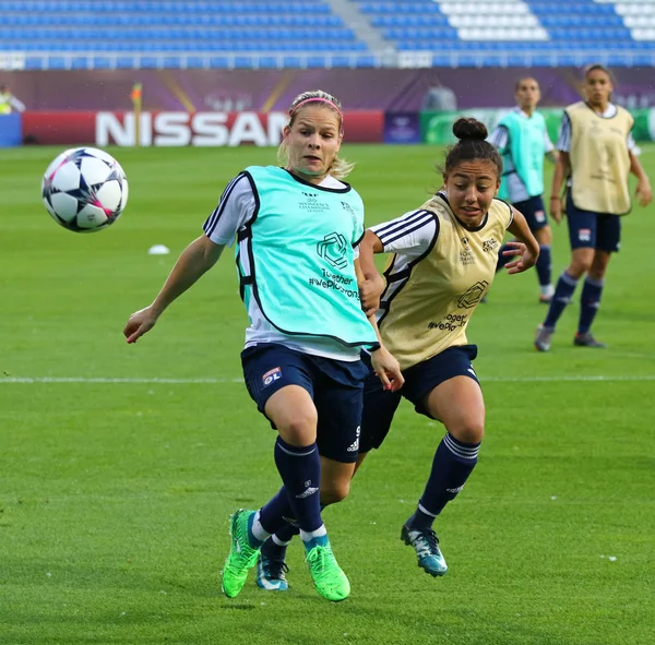 Kyiv Ukraine Mai 2018 Eugenie Sommer Selma Bacha Olympique Lyonnais — Photo