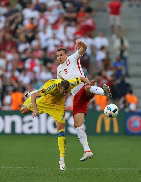 Marseille France Juin 2016 Andriy Yarmolenko Ukraine Artur Jedrzejczyk Pologne — Photo