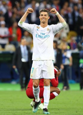 Kiev, Ukrayna - 26 Mayıs 2018: Cristiano Ronaldo Real Madrid Uefa Şampiyonlar Ligi Final 2018 oyun Liverpool Kiev Milli Güvenlik Olimpiyskiy Stadyumu'nda karşı kazanmak sonra tepki verir. Fenerbahçe 3-1 kazandı