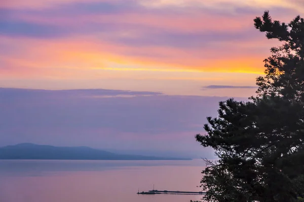 Soluppgången Över Sjön Balaton Ungern Pastell Morgon Färgerna Sjön Och — Stockfoto