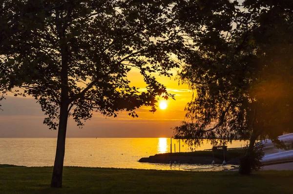 Nascer Sol Sobre Lago Balaton Hungria Pastel Cores Manhã Lago — Fotografia de Stock