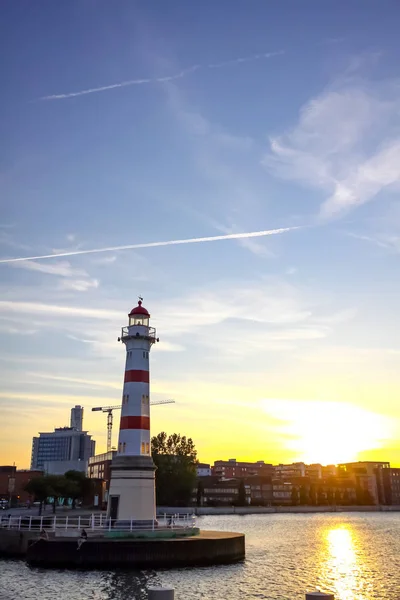 Vecchio Faro Nello Stretto Oresund Porto Malmo Svezia Faro Ottagonale — Foto Stock