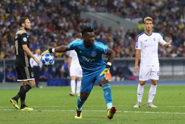 Kiev, Ukrayna - 28 Ağustos 2018: Kaleci Andre Onana Afc Ajax Fc Dinamo Kiev Kiev, Ukrayna Milli Güvenlik Olimpiyskyi Stadyumu'nda karşı Uefa Şampiyonlar Ligi play-off oyun sırasında eylem