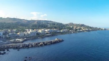 Kayalık Akdeniz kıyı şeridi, Aci Castello, Sicilya, İtalya