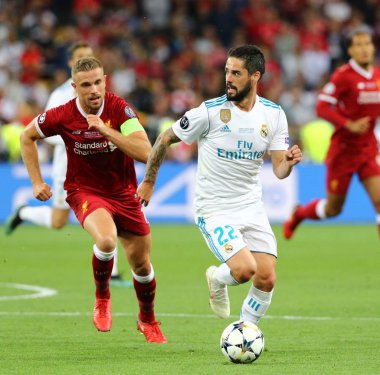 Kiev, Ukrayna - 26 Mayıs 2018: Çifleşme Real Madrid Liverpool Kiev Milli Güvenlik Olimpiyskiy adlı karşı Uefa Şampiyonlar Ligi Final 2018 oyun sırasında bir topu kontrol eder. Fenerbahçe 3-1 kazandı