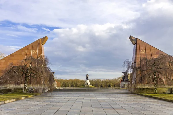 Панорамний Вид Радянської Війни Меморіалу Treptower Парку Берліні Центральний Заборонила — стокове фото