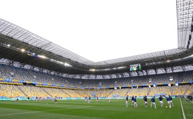 Lviv, Ukrayna - 9 Eylül 2018: Slovakya Milli Takımı'nın eğitim oturumu Ukrayna Lviv Arena Lviv Stadyumu'nda karşı Uefa Milletler Ligi oyun öncesi. Ukrayna 1-0 kazandı