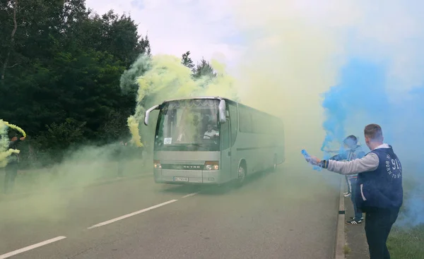 Lviv Ukraine September 2018 Ultras Ukraina Pendukung Ultra Membakar Suar — Stok Foto