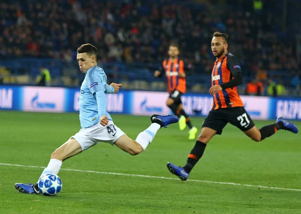 Kharkiv Ukraine Octombrie 2018 Phil Foden Manchester City Lovește Minge — Fotografie, imagine de stoc