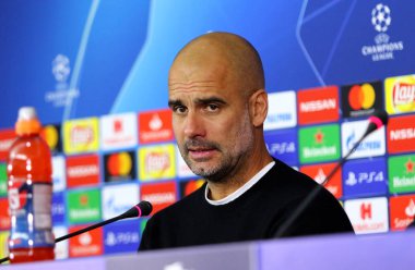 Kharkiv, Ukrayna - 23 Ekim 2018: Manchester Belediye Başkanı Josep 