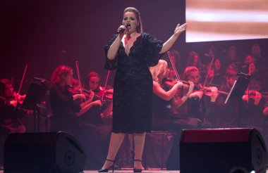 Kiev, Ukrayna - 22 Kasım 2018: Şarkıcı National Palace of Arts 